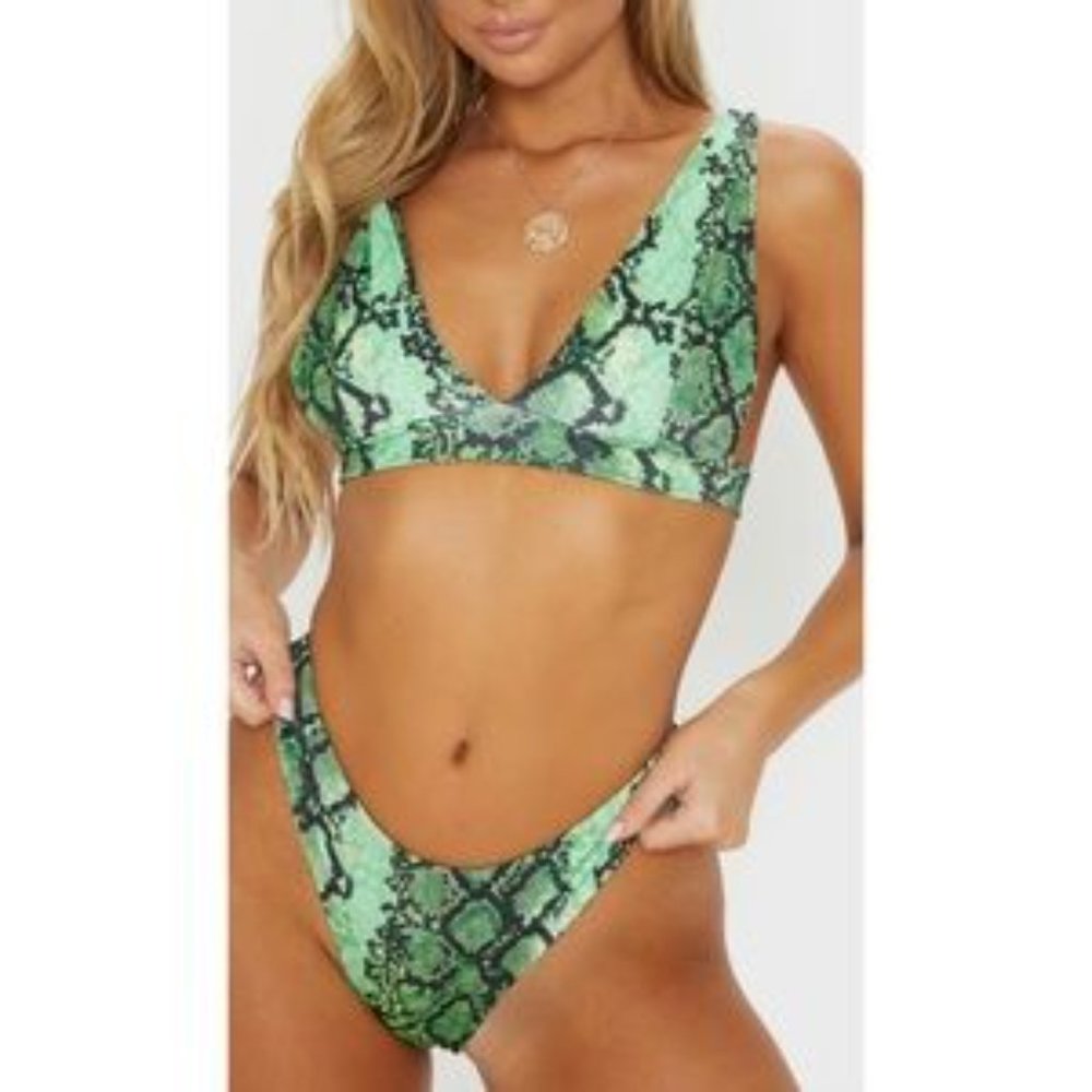PrettyLittleThing Green Snakeskin High Apex Bikini Top